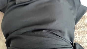 Pembantu Arab Bikin Klien Tegang Dengan Memek Sempit Dan Toket Gede