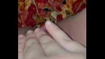 Arab Saudi – Amatir Terbaik – Putri Salju Arab Di Los Angeles, Amerika Serikat – Asmr – Porno Makanan Arab – Kompilasi Fetish Gila – Remaja Perempuan Masturbasi Dengan Pizza, Cokelat, Es Krim, Persik, Keju