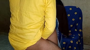 ससुराल में दामाद ने पहली बार अपनी सास को चोदा, गर्म आवाज में अश्लील कहानी