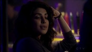 Prinyanka Chopra Digoyang Keras Gaya Desi India