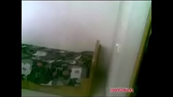 Gadis Desi Muda Yang Menggairahkan