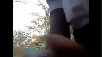 Desi Yang Jago Ngewe