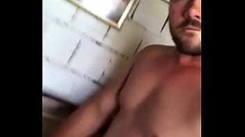 Tante Bergoyang Dengan Jilbab Yang Menggoda
