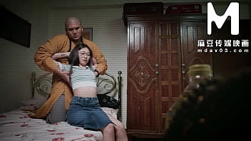 Biksu Shaolin Tiongkok Menyalurkan Energi Spiritual Lewat Alat Kelaminnya Pada Para Wanita Pemuja