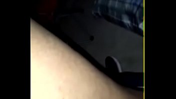 Big Red Menggila Di Ranjang