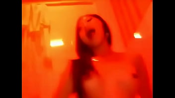 Gadis Tiongkok Yang Menggoda