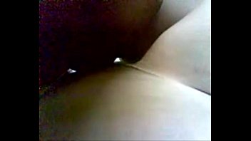 Bhabhi India Mengerang Dengan Rayuan Mesra Dalam Bahasa Hindi – Xvideos.com
