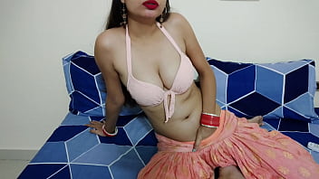Gairah Terlarang: Bhabhi Tua Yang Menggoda Menggila Dengan Devar Polos Dalam Adegan Panas Berbahasa Hindi