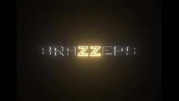 Gadis Nakal Di Sauna: Nikmati Diskon Eksklusif Di Situs Resmi Egypt/brazzers Dengan Kode Xvpromo