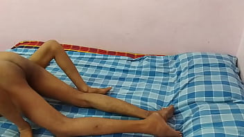 Remaja India Bercinta Dengan Pacarnya Yang Sejenis