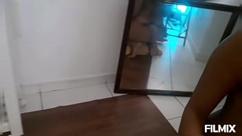 Novinha Ex-bbb Geme Intensamente Enquanto Rola Com O Negão