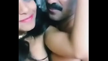 Istri Desi Yang Panas Dengan Suami Yang Tak Sabar