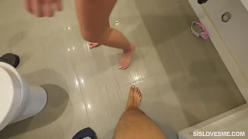 Kakak Tiri Memuaskan Daisy Stone Dengan Batang Kerasnya