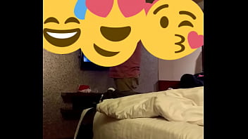 Istri Desi Menggoda Tukang Kabel Dengan Godaan Panas