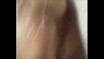 Mandi Menggoda Bhabi Desi Yang Menggairahkan