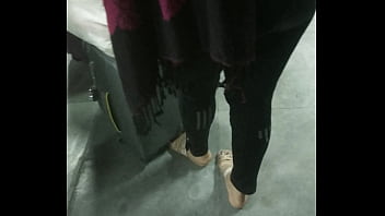 Pantat Sempit Desi Yang Menggoda 2