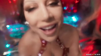 Ratu Tiga Arah Squirting Queenie Sateen / Brazzers / Masukkan Kode Xvpromo Di Situs Resmi Untuk Diskon Panas