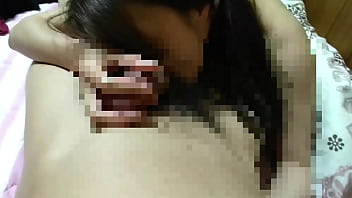熟れた主婦の情熱的なフェラチオと手コキ、最後は口の中でたっぷり発射