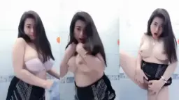 Tante Gatel Di Kamar Mandi, Siap Diembat