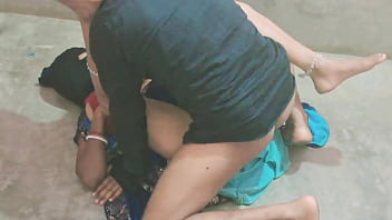 Wanita Desa India Berpayudara Besar Bercinta Dalam Video Amatir