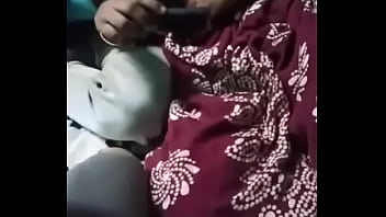 Desi Cuckold Threesome: Adegan Panas Suami Yang Menyaksikan Istrinya Digilir Dua Lelaki