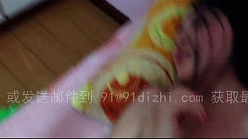 Pasangan Tiongkok Bikin Video Panas Di Rumah 01