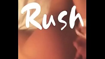 Tionghoa Seksi Menikmati Kenikmatan Di Area Intimnya
