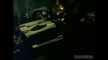 Adegan Panas Rakhee Di Film Paroma – Bercinta Dengan Penuh Gairah (kualitas 360p)