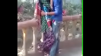 Desi Bhabi Montok Mainin