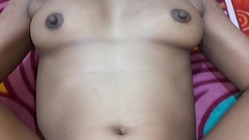Ibu Tiri India Menggoda, Bercinta Di Masa Karantina