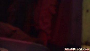 Rumah Pelacuran Afganistan Yang Menyajikan Gadis Arab Dengan Bokong Menggoda