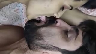Gadis Kolkata Melahap Kontol Dan Biji Pacarnya Dalam Video Mesum