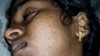 Gadis Tamil Nakal Dengan Bulu Kemaluan Basah Penuh Sperma