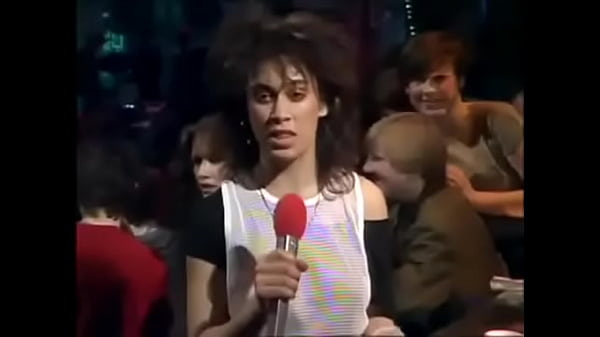 Eurythmics: Panggung Panas Dan Getaran Seksi Di Tahun 1983
