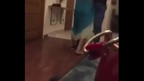 Tarian Telanjang Di Kamar Hotel Dengan Irama Hindi Yang Menggoda