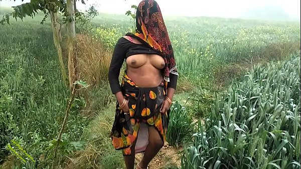 Radhika Beraksi Di Alam Terbuka: Aksi Panas Desi Di Luar Ruangan