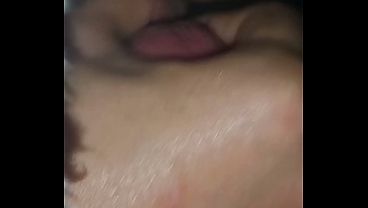 Pandangan Dekat Pov Istri Nakal Nungging Diterjang Kontol Gede Teman Suami