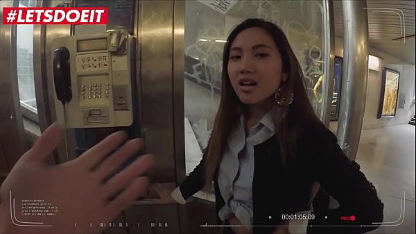 May Thai Dan Charlie Dean: Turis Asia Remaja Menikmati Kontol Besar Di Luar Negeri Dalam Adegan Panas Pov