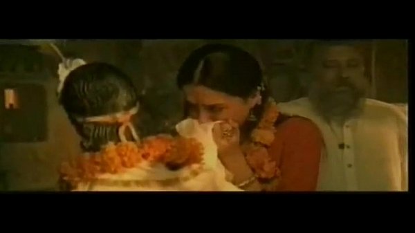 Kisne Kaha Pyaar Sirf Dil Mein Hota Hai? Yeh Jism Bhi Toh Geet Gaata Hai
