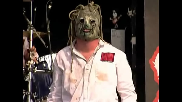 Goyangan Gila Slipknot 1999: Panggung Penuh Amukan Dan Keringat