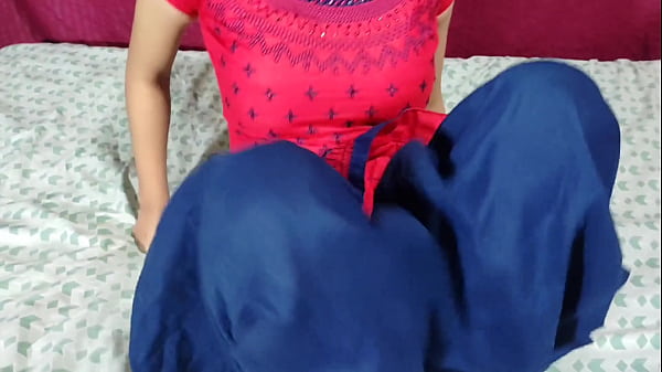 Desi Indian Bhabhi Panas Menggoda Jija Dengan Suara Hindi Yang Menggairahkan