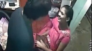 Toko India Dengan Gadis Penjualnya Terekam Video Mesum