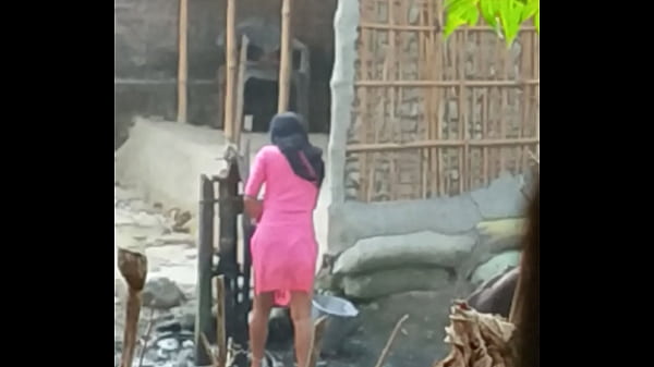 Adik Desi Mandi Bikin Geli
