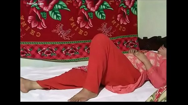 Desi Bhabhi Montok Digoyang Hingga Meraung
