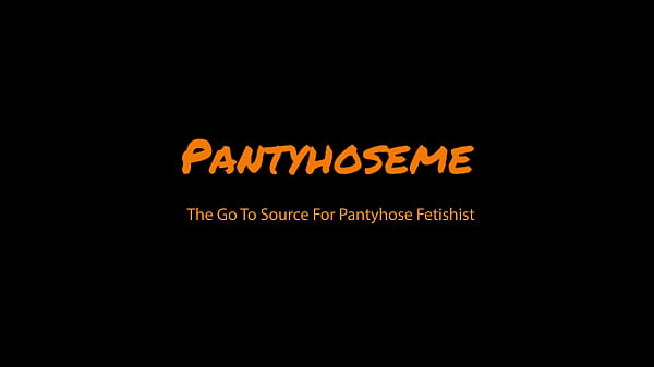 Ashley Tante Yang Seksi Menggoda Dalam Pantyhose Mengkilap Bercinta Dengan Kakak Tirinya