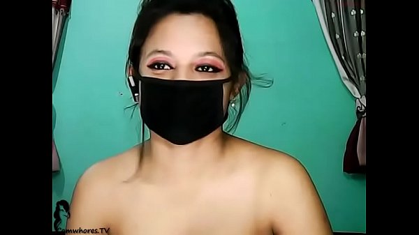 Gadis India Desi Mengocok Memek Dan Muncrat Di Webcam