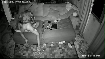 Cewek Selingkuhin Pacarnya Bareng Kakaknya, Video Mesumnya Bocor Di Internet
