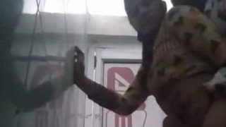 Video Mesum Pasangan India Di Kamar Mandi