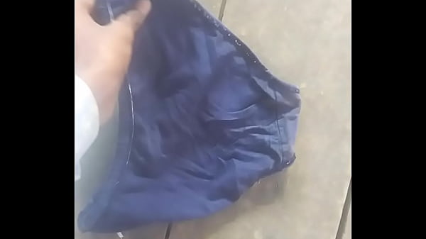Tante Montok Desi Menggairahkan Dalam Kisah Cinta Yang Membara