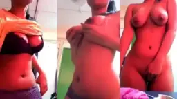Abg Mungil Montok, Toket Gede Bikin Ngiler